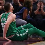 gordon-hayward-injury-update-boston-celtics-star-suffers-broken-leg-vs-cavs